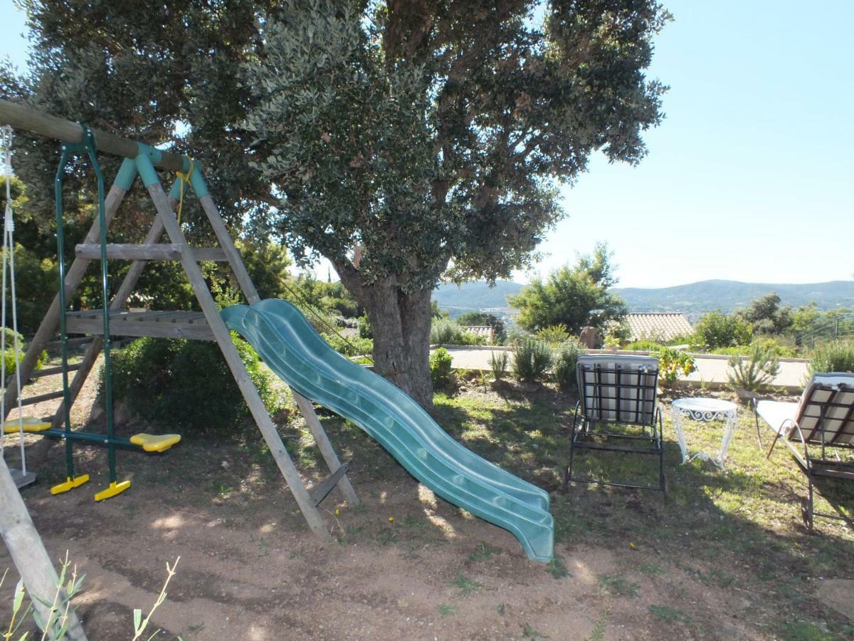 Appartement coustelline à Le Lavandou Extérieur photo